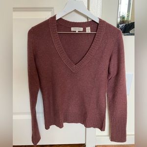 Inhabit v neck 100% cashmere sweater in great condition